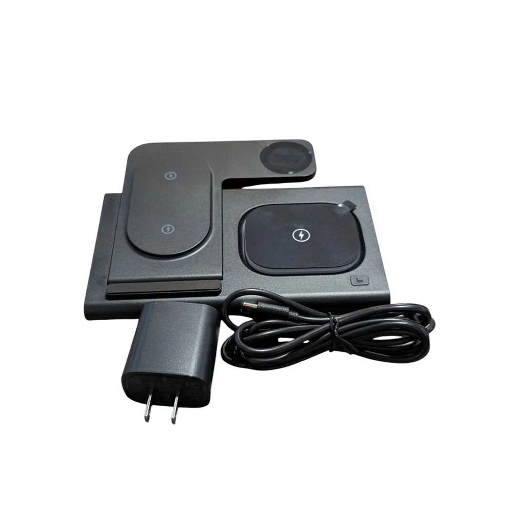 Bb. Just Wireless Portable 3 in 1 Desktop Charging Station 20W for Apple Android